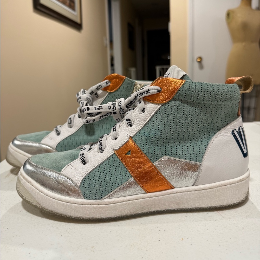 Vaddia Baskets Femme Felix High Top Sneakers - Picture 3 of 15